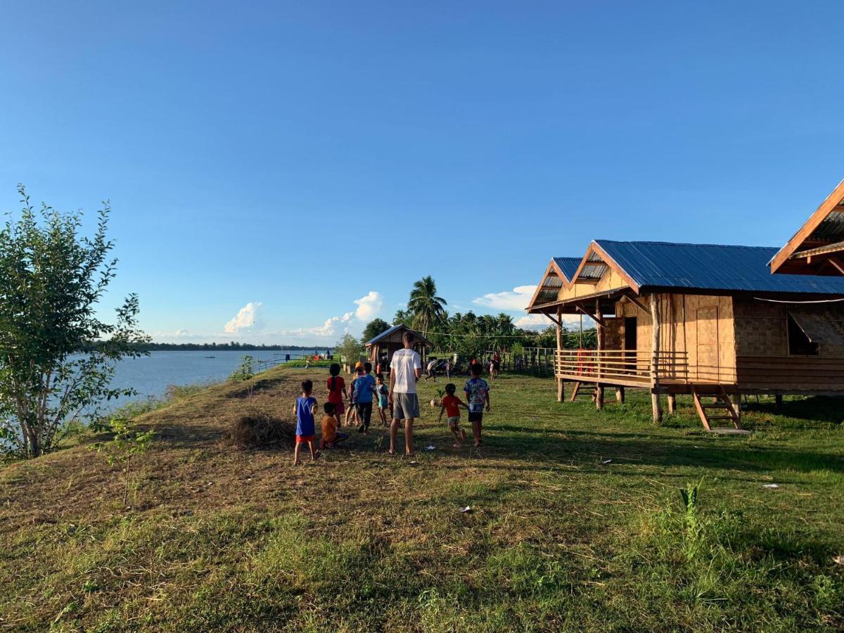 Vera Sunset Homestay Local Experience With Lao Family Muang Không Exterior foto